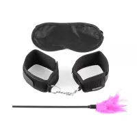 Набор фиксаций для эротических игр с перышком Sensual Seduction Kit черный 