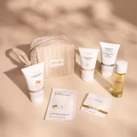 Набор YESforLOV La Trousse Enchantee в бежевой косметичке бежевый 