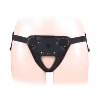 Черные трусики для страпона в комплекте с коннектором черный 