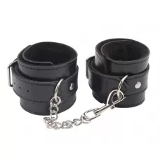 Черные оковы на ноги Obey Me Leather Ankle Cuffs черный 