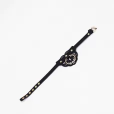 Черный чокер с клепками и золотистой фурнитурой черный с золотистым 