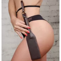 Коричневая кожаная шлепалка «Новичок» - 30 см коричневый 