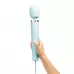 Голубой проводной вибромассажер Le Wand Sky Blue с 10 скоростями голубой 